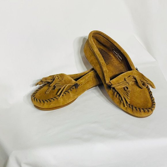 Minnetonka Kilty hardsole fringe slip-on Brown 6.5 - Picture 7 of 9